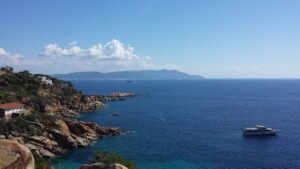 traghetti Elba isola del Giglio