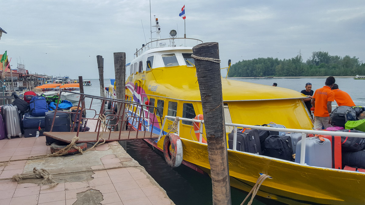 take ferries ports Thailand